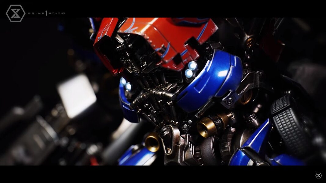 Prime 1 Studio Dark Of The Moon JetWing Optimus Prime  (4 of 77)